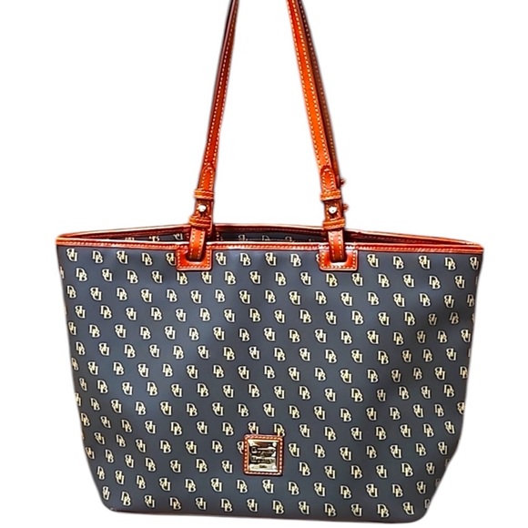 725729_7